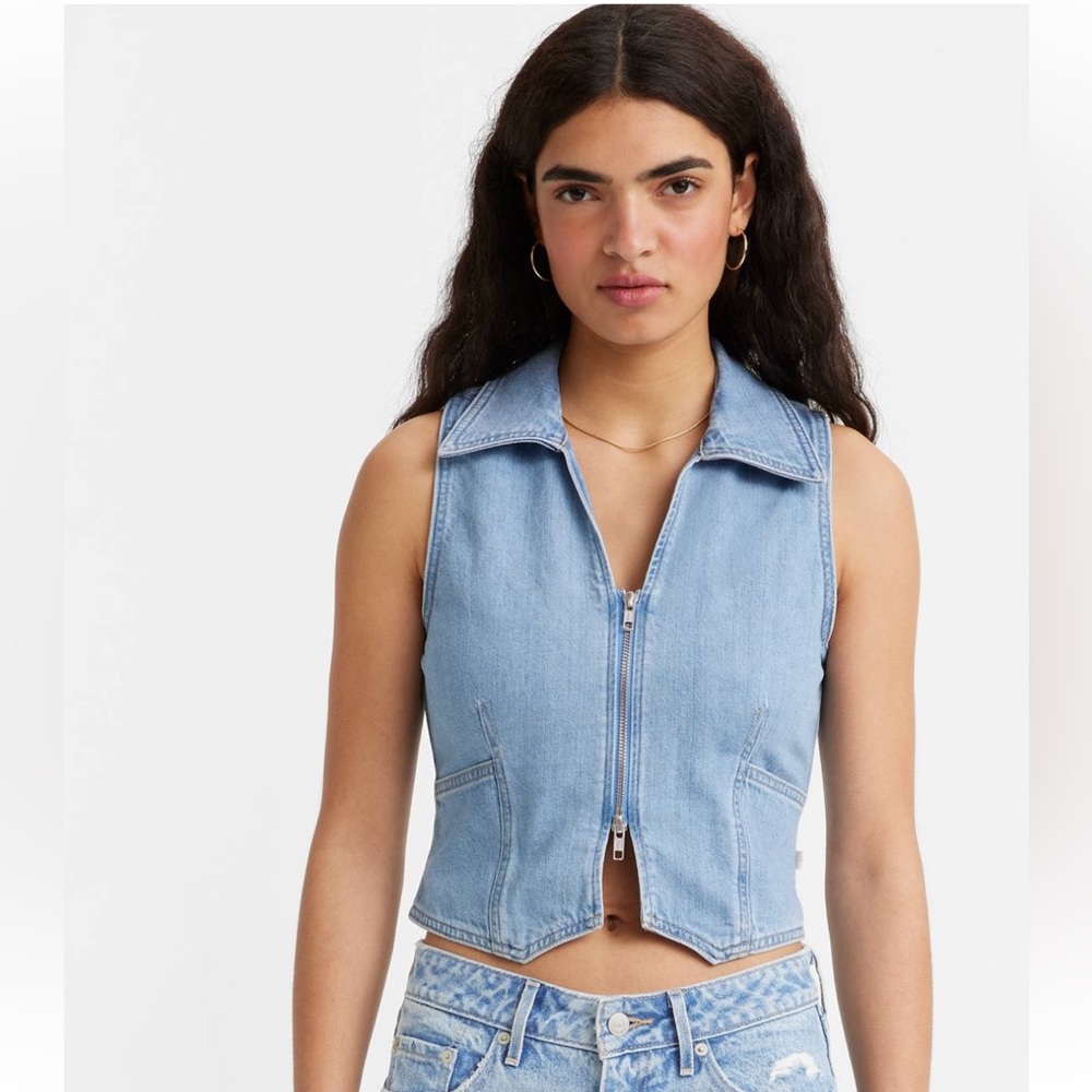 Levi’s Lilou Denim Vest